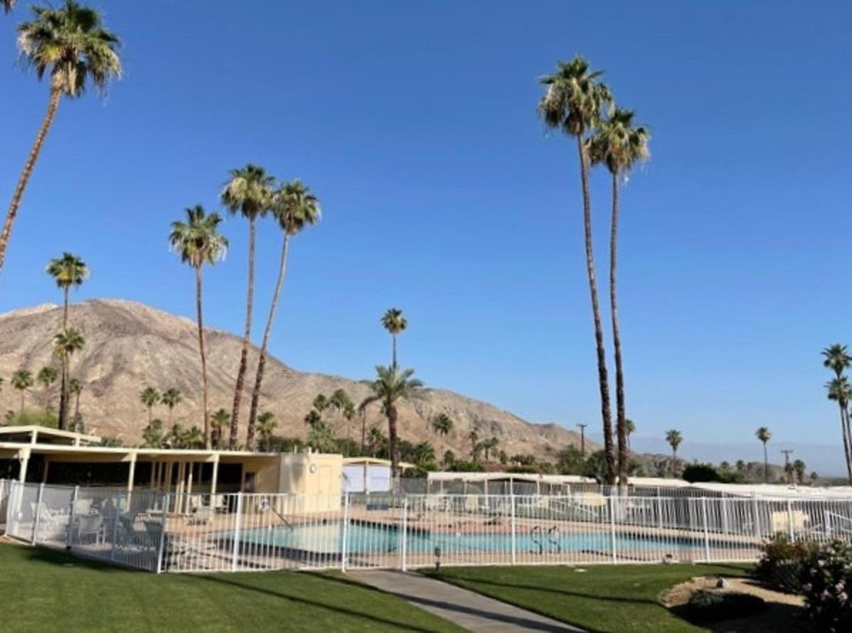 Sands And Shadows Condo Palm Desert Exterior photo